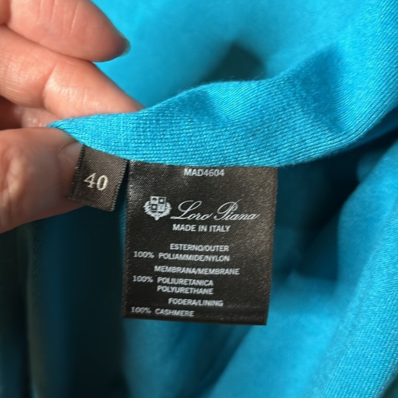 LORO PIANA World Luxury brand. Blue technical jacket lined with cashmere. - Picture 13 of 14